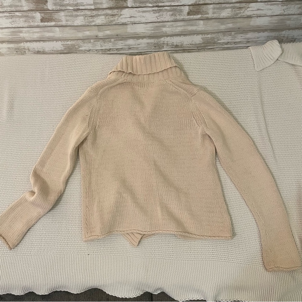 GAP Women's Beige Double-Breasted Cardigan - Picture 4 of 4